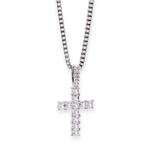 DIAMOND CROSS CHAIN