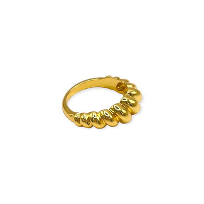 ARCHED GOLD RING