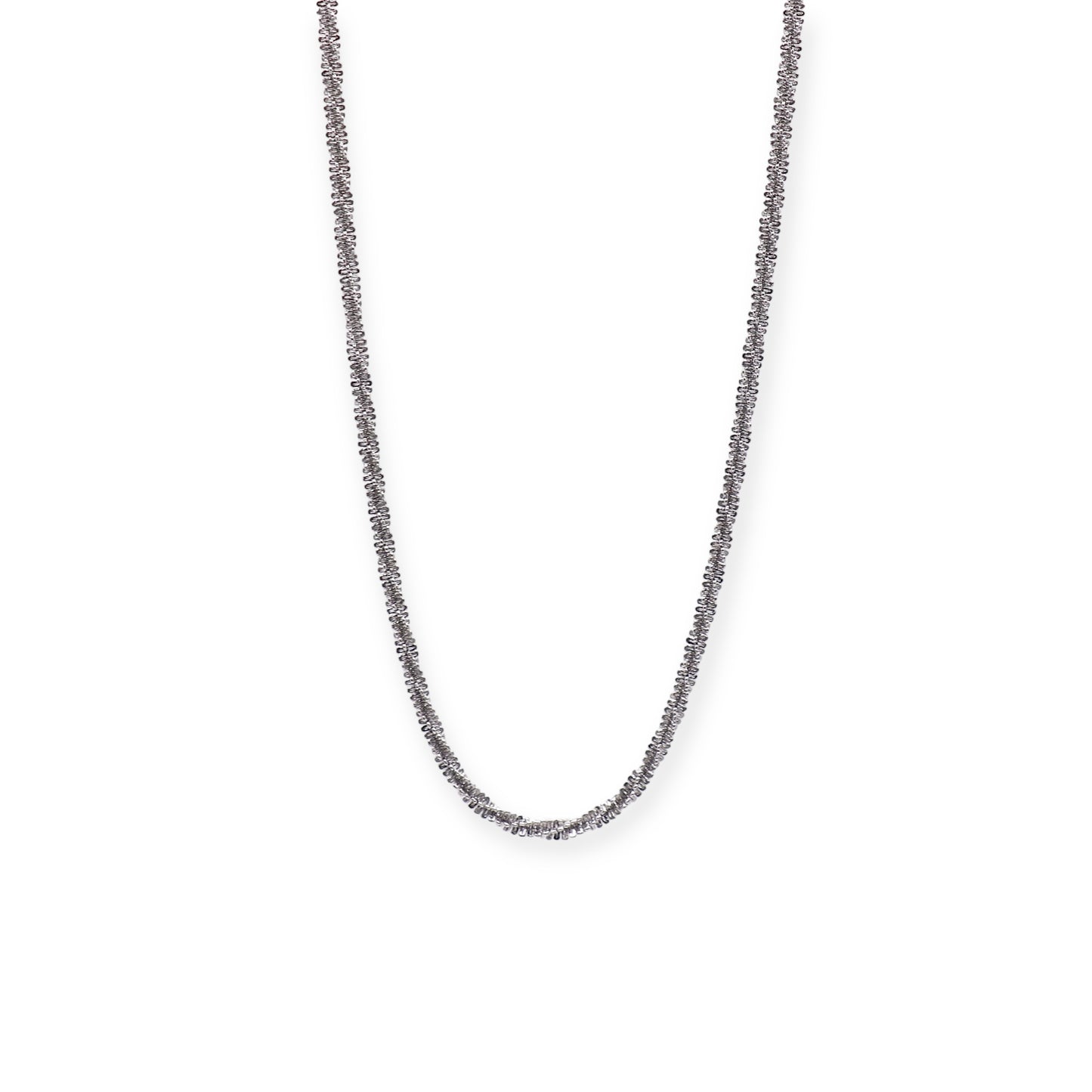 MINIMAL TWISTED NECKLACE