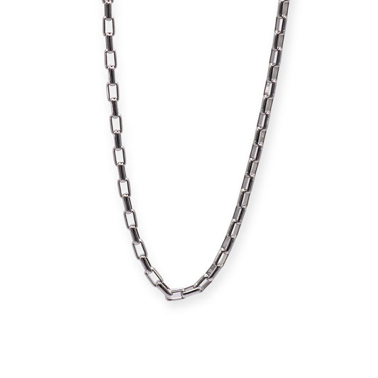 MINIMAL BASIC SILVER NECKLACE