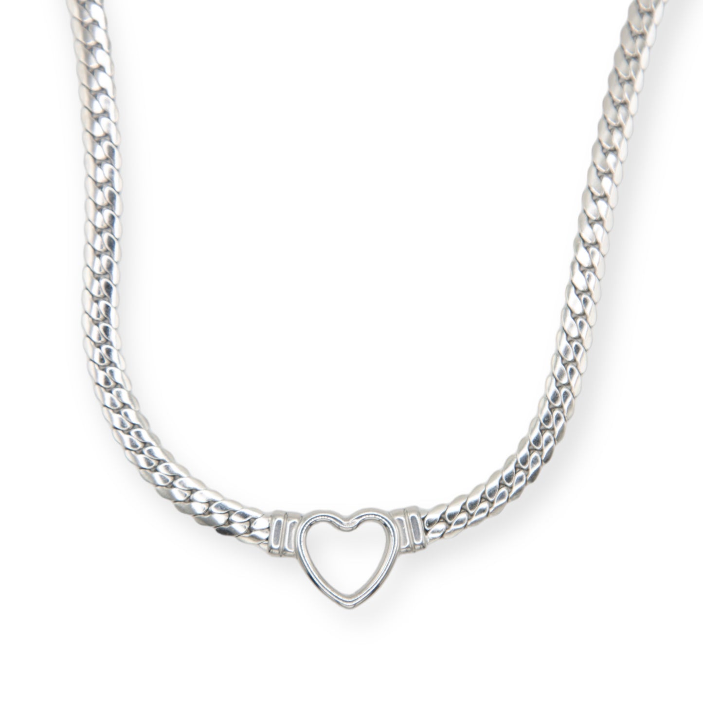 HEART SILVER NECKLACE